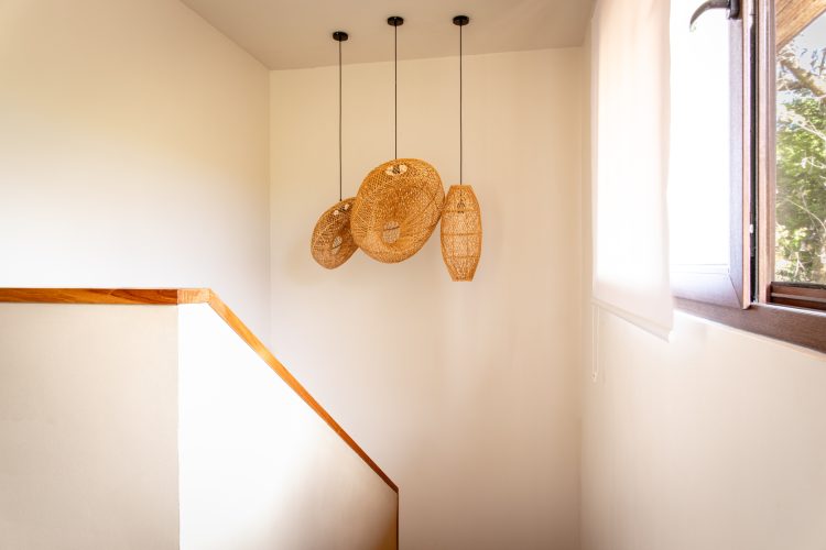 Casa Marañon 29a gradas con lamparas