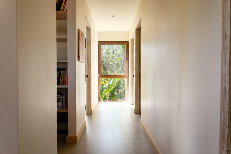 Casa Marañon 29a hall way