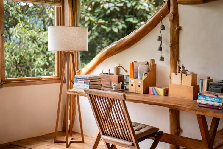 Casa Monita workstation