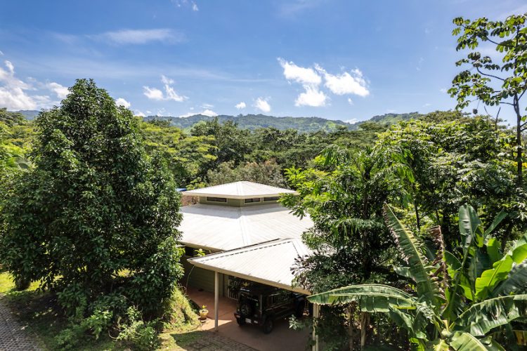 Casa Verde - La Ecovilla