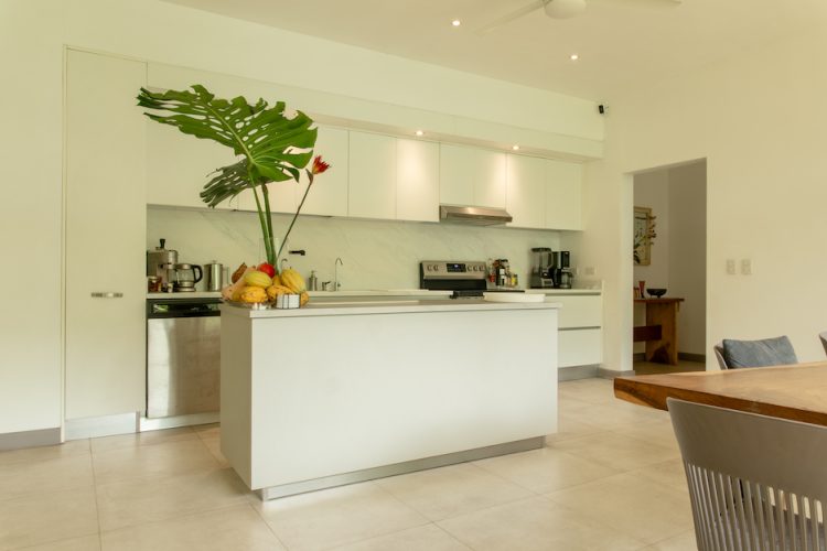 Kitchen front side Casa de Rio